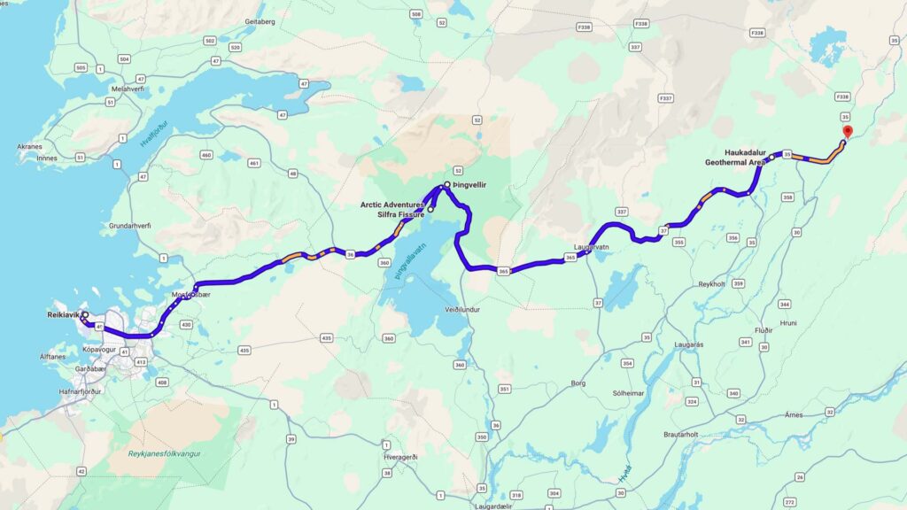 Mapa de la ruta del Círculo Dorado desde Reikiavik pasando por Þingvellir y el área geotermal de Haukadalur en Islandia.
