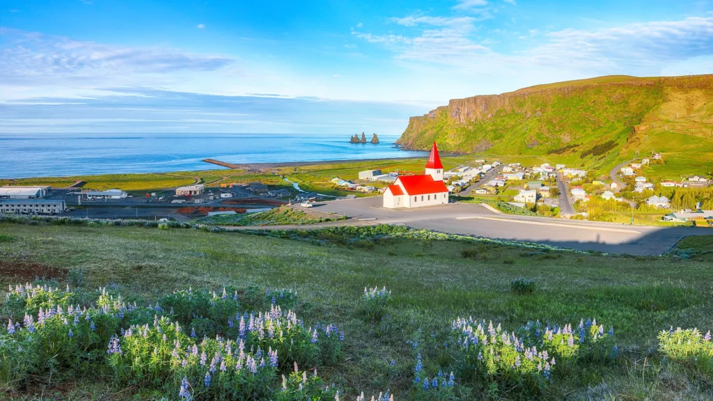 Víkurkirkja, iglesia de Vík en Islandia